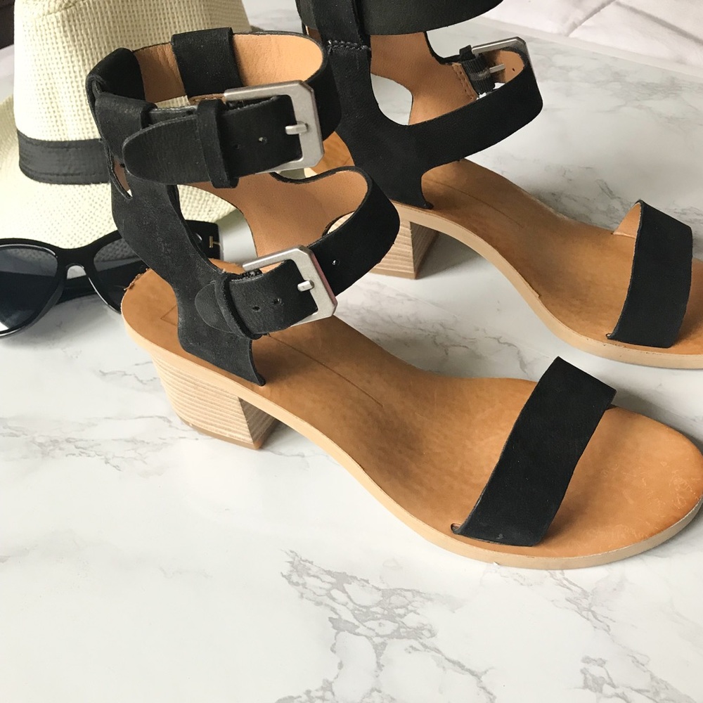 Dolce Vita Black nubuck Heels Sandal - Picture 4 of 8